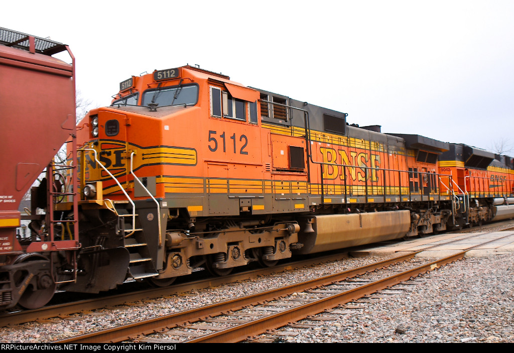 BNSF 5112